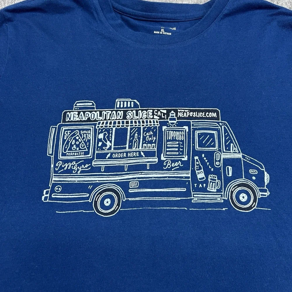 Banana Republic Shirt Mens XL Blue Crew Neck Neapolitan Slice Pizza Casual Tee‎